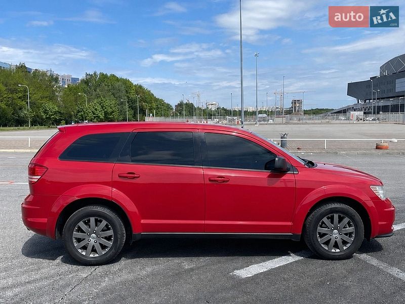 Внедорожник / Кроссовер Dodge Journey 2015 в Львове