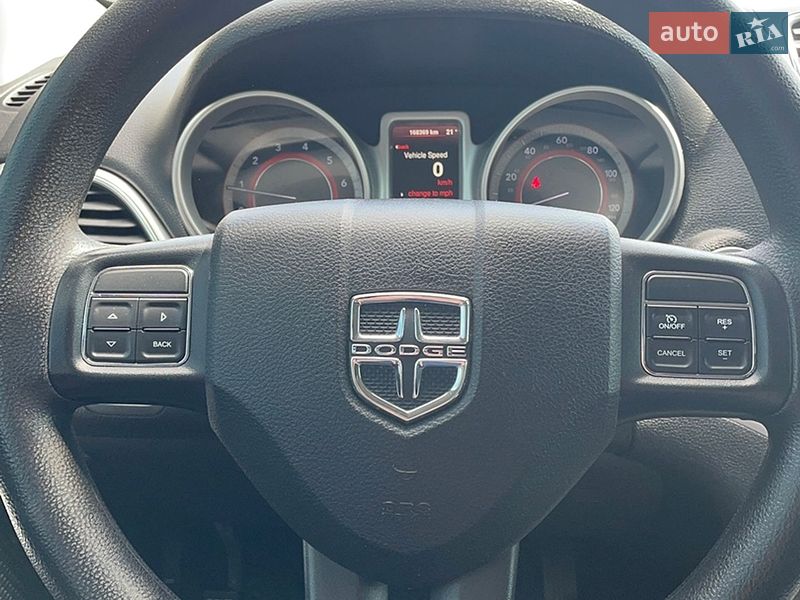 Внедорожник / Кроссовер Dodge Journey 2015 в Львове