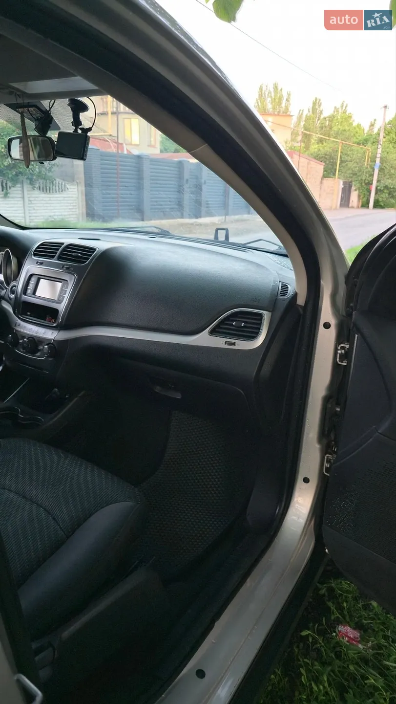2011 Dodge Journey - мініатюра 30
