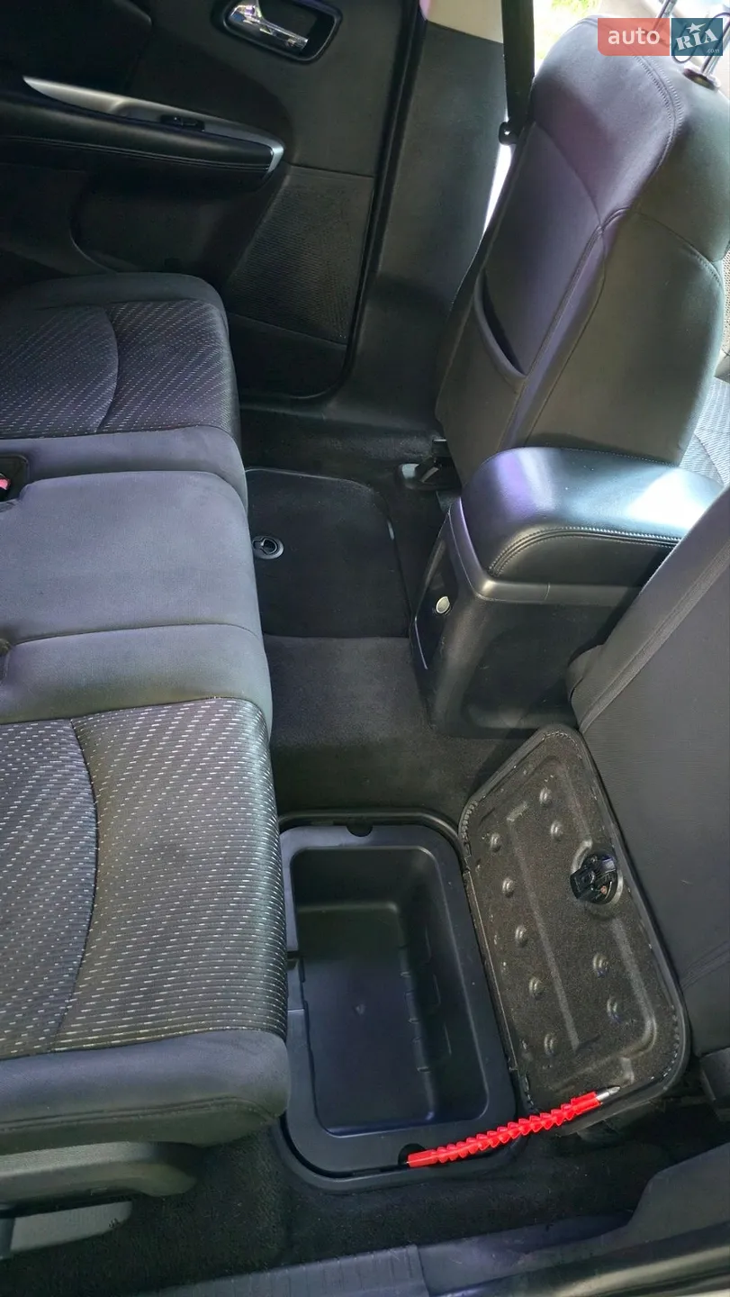 2011 Dodge Journey - мініатюра 30