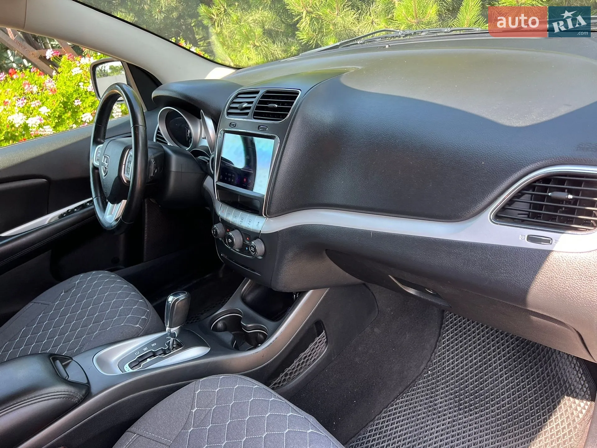 2017 Dodge Journey - мініатюра 22