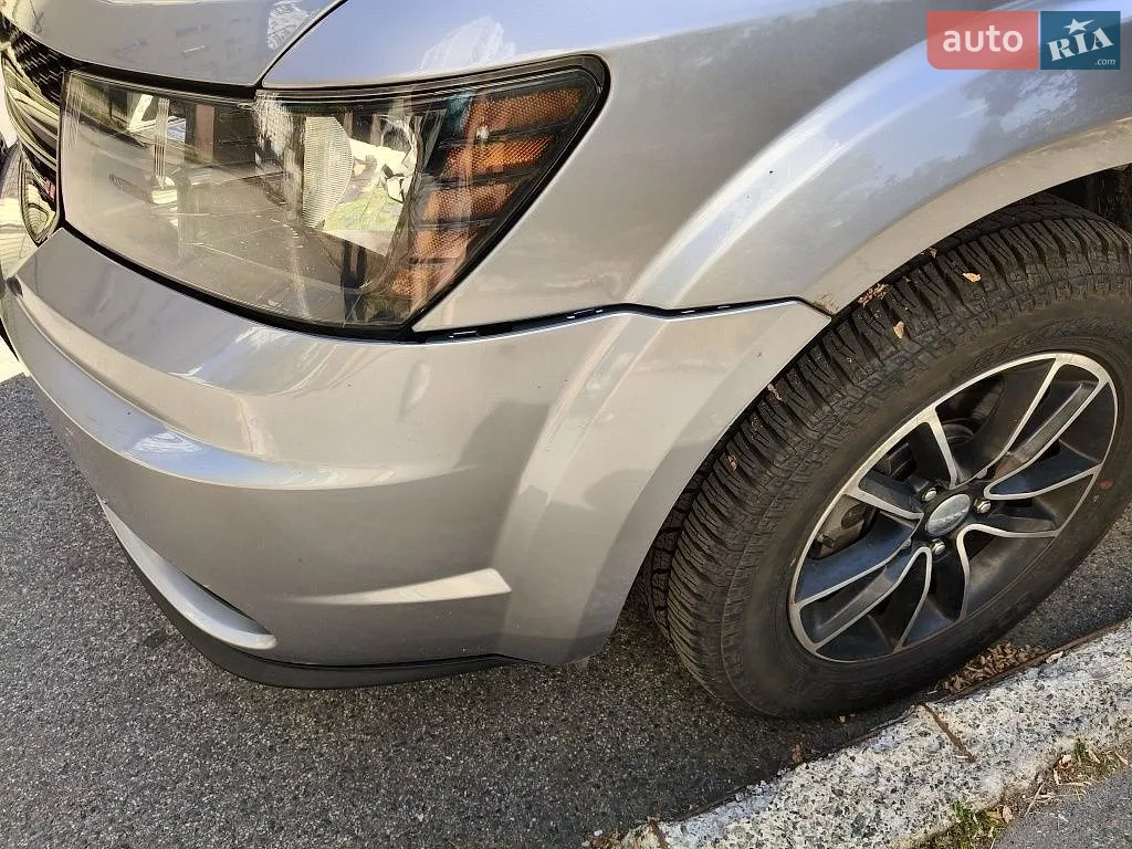 2017 Dodge Journey - мініатюра 4
