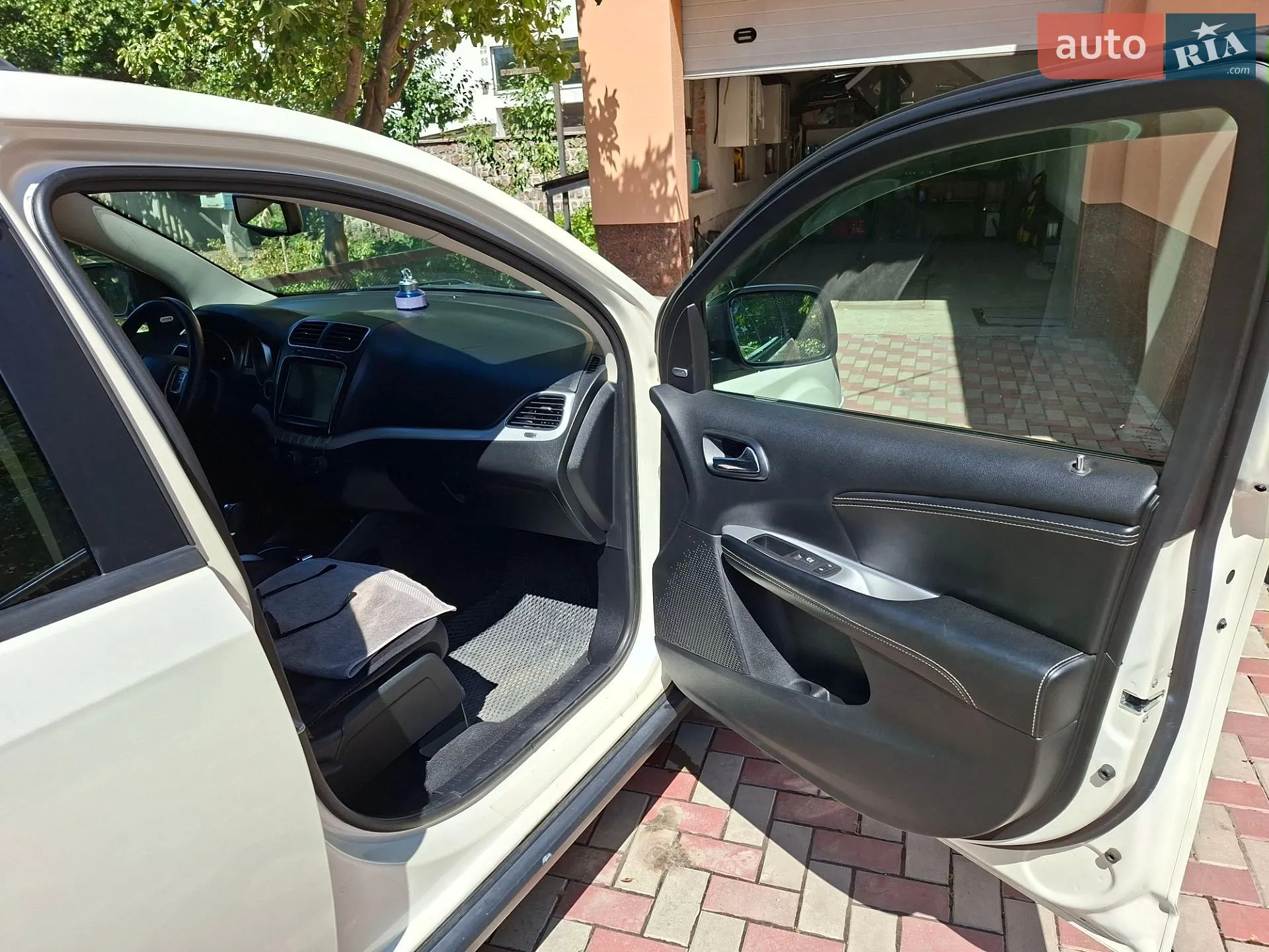 2015 Dodge Journey - мініатюра 2