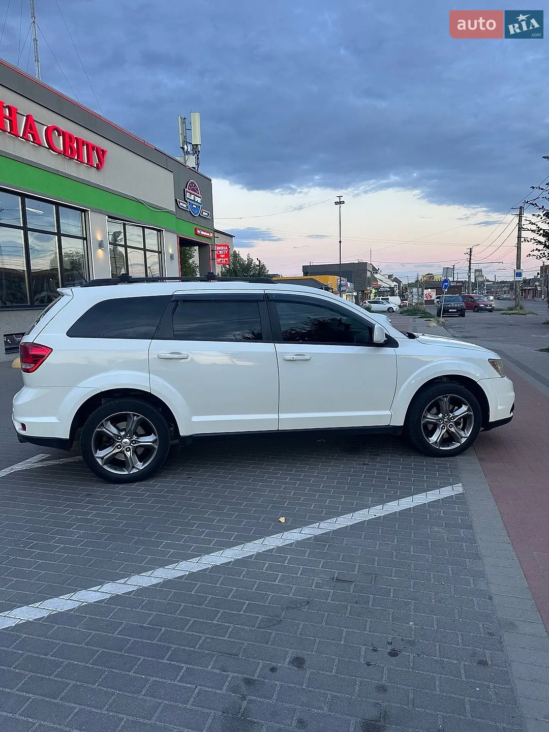2017 Dodge Journey - мініатюра 4