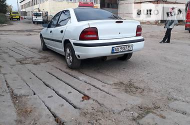 Седан Dodge Neon 1995 в Купянске