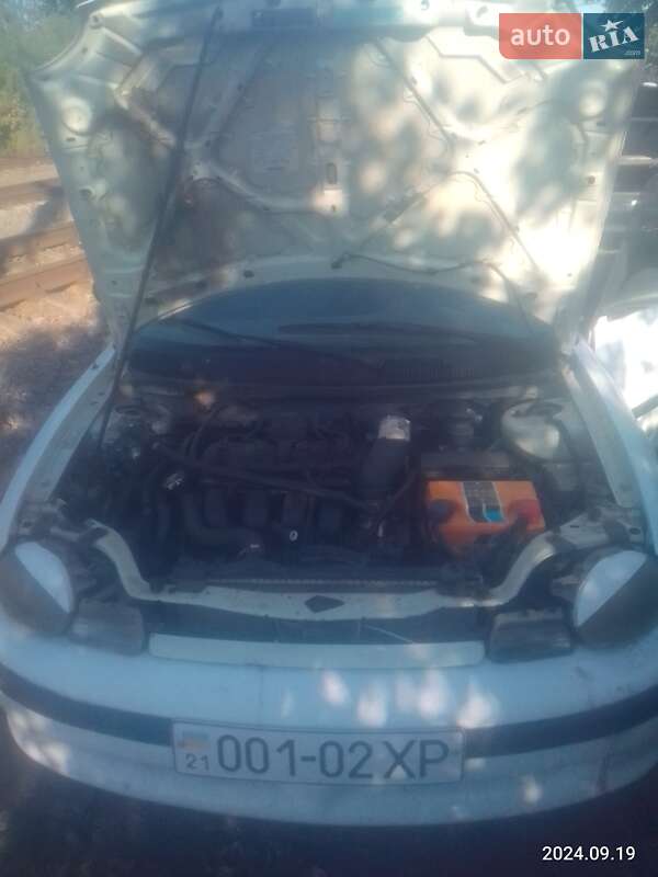 Седан Dodge Neon 1995 в Харькове