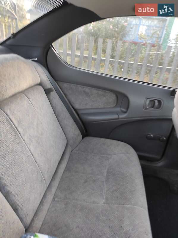 Седан Dodge Neon 1995 в Чернобае