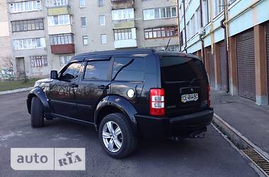 Внедорожник / Кроссовер Dodge Nitro 2008 в Черновцах