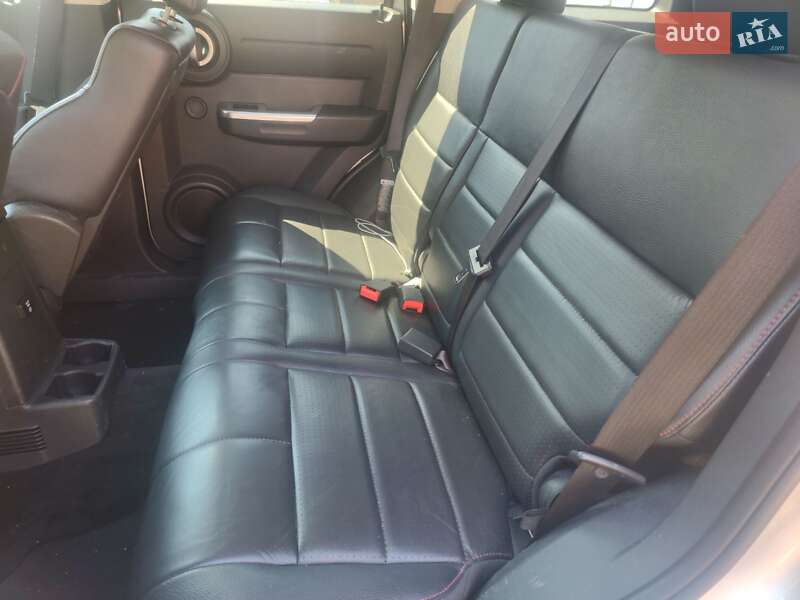 Внедорожник / Кроссовер Dodge Nitro 2007 в Киеве