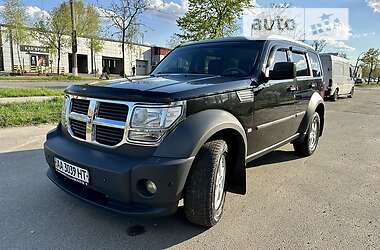 Внедорожник / Кроссовер Dodge Nitro 2008 в 