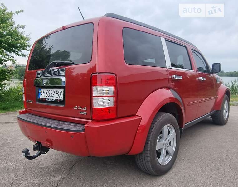 Внедорожник / Кроссовер Dodge Nitro 2008 в Бердичеве