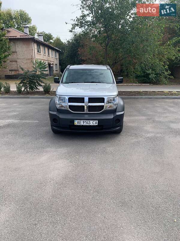 Позашляховик / Кросовер Dodge Nitro 2007 в Синельниковому