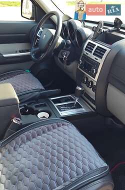 Внедорожник / Кроссовер Dodge Nitro 2008 в 