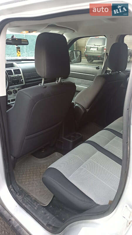 Внедорожник / Кроссовер Dodge Nitro 2007 в Звягеле фото 15 Внедорожник / Кроссовер Dodge Nitro 2007 в Звягеле