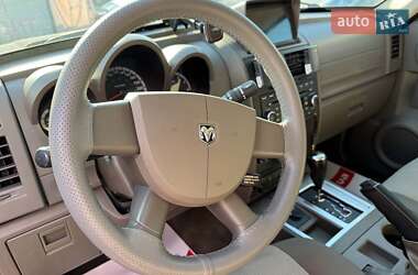 Внедорожник / Кроссовер Dodge Nitro 2007 в 