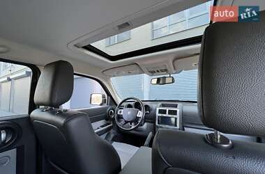 Позашляховик / Кросовер Dodge Nitro 2008 в 