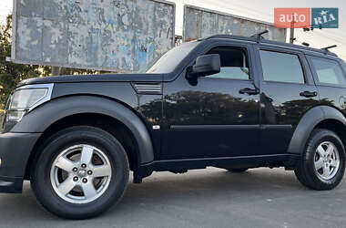 Внедорожник / Кроссовер Dodge Nitro 2008 в 