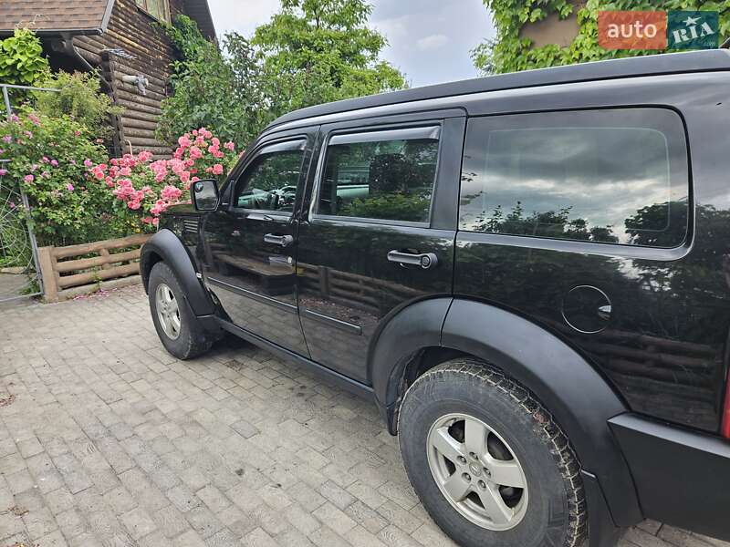 Внедорожник / Кроссовер Dodge Nitro 2007 в Киеве