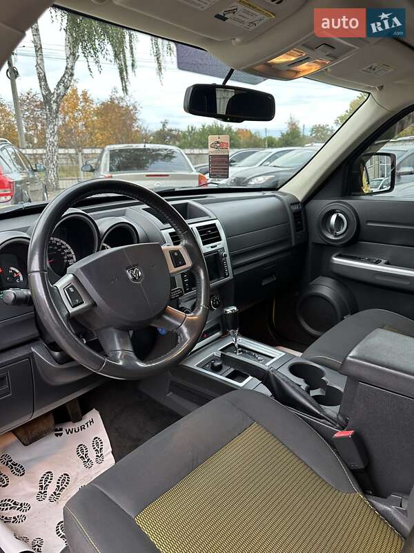 Внедорожник / Кроссовер Dodge Nitro 2010 в Смеле фото 11 Внедорожник / Кроссовер Dodge Nitro 2010 в Смеле
