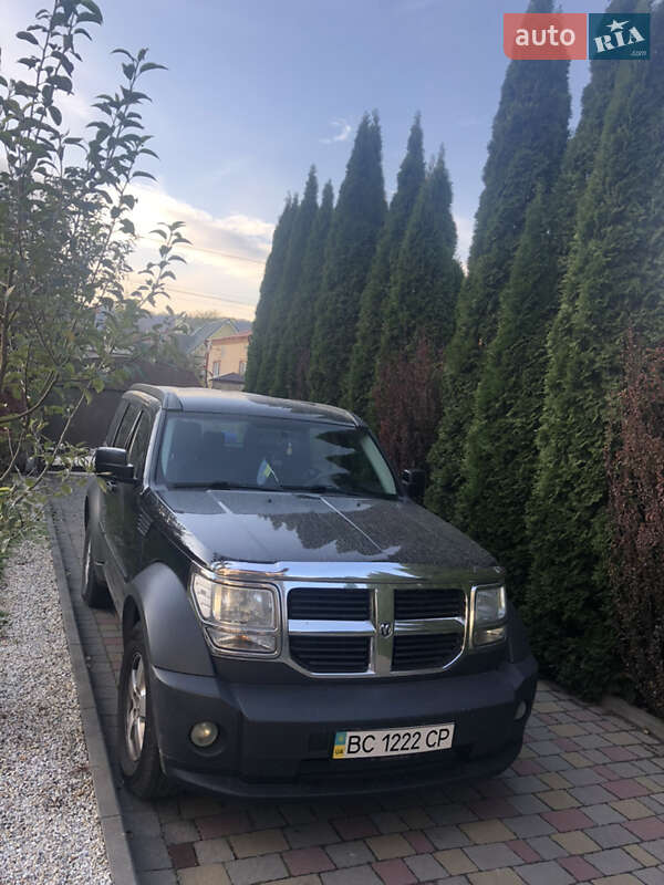 Внедорожник / Кроссовер Dodge Nitro 2007 в Львове