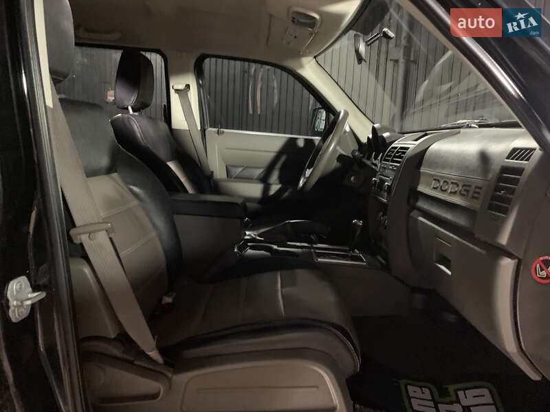 Позашляховик / Кросовер Dodge Nitro 2007 в Одесі