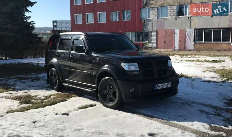 Внедорожник / Кроссовер Dodge Nitro 2007 в Киеве