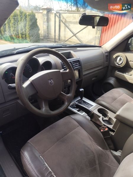 Внедорожник / Кроссовер Dodge Nitro 2007 в Косове