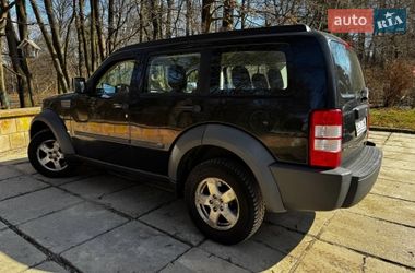 Внедорожник / Кроссовер Dodge Nitro 2008 в Львове