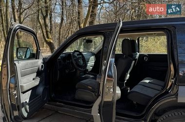 Внедорожник / Кроссовер Dodge Nitro 2008 в Львове