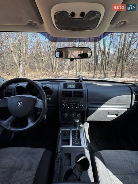 Внедорожник / Кроссовер Dodge Nitro 2008 в Львове
