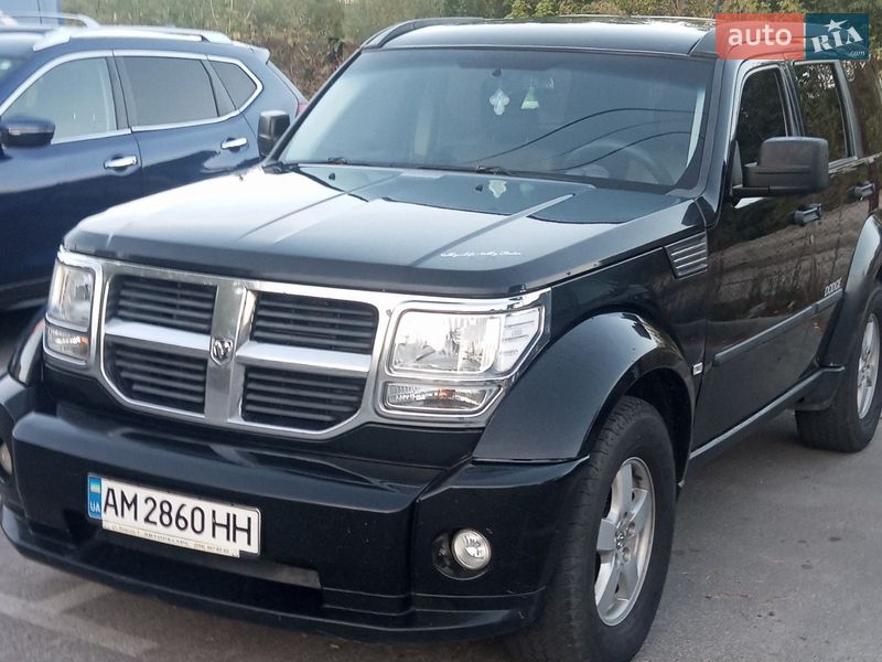 Позашляховик / Кросовер Dodge Nitro 2008 в Житомирі