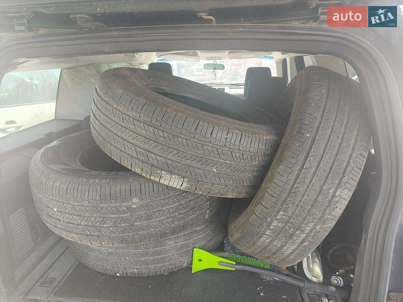 Внедорожник / Кроссовер Dodge Nitro 2007 в Остроге