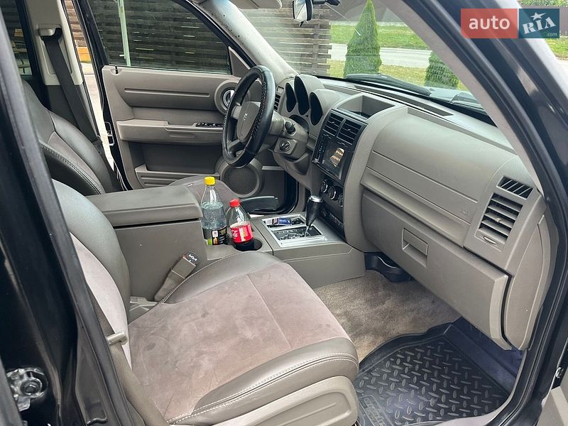Позашляховик / Кросовер Dodge Nitro 2007 в Кам'янець-Подільському фото 10 Позашляховик / Кросовер Dodge Nitro 2007 в Кам'янець-Подільському