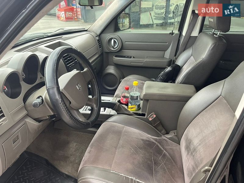 Позашляховик / Кросовер Dodge Nitro 2007 в Кам'янець-Подільському фото 14 Позашляховик / Кросовер Dodge Nitro 2007 в Кам'янець-Подільському