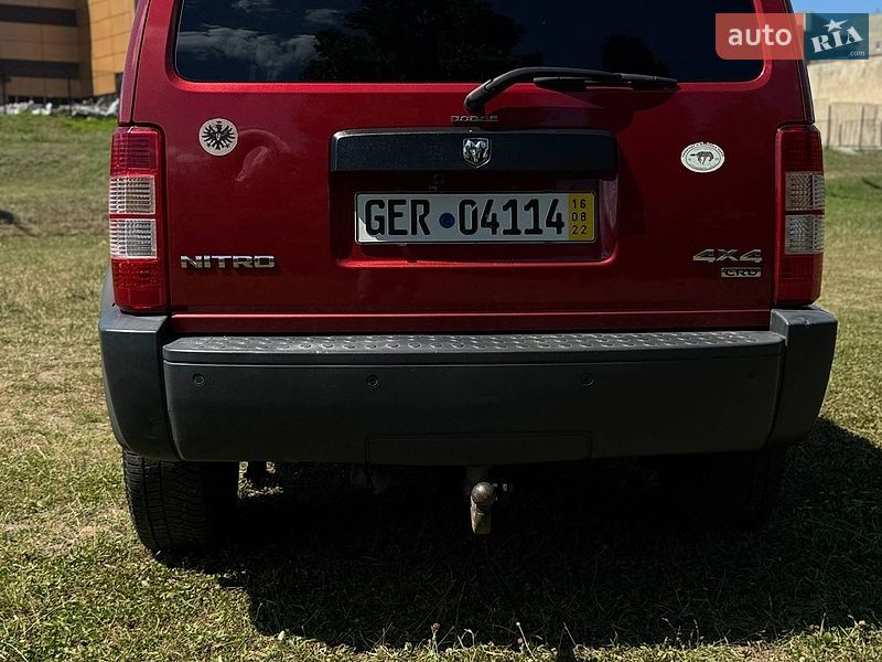 Позашляховик / Кросовер Dodge Nitro 2007 в Лозовій