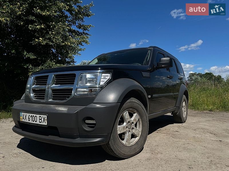 Внедорожник / Кроссовер Dodge Nitro 2007 в Харькове