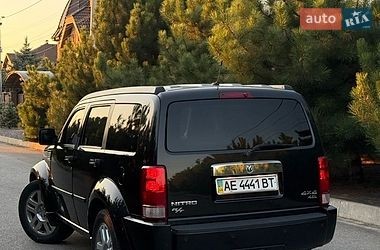 Внедорожник / Кроссовер Dodge Nitro 2008 в Днепре