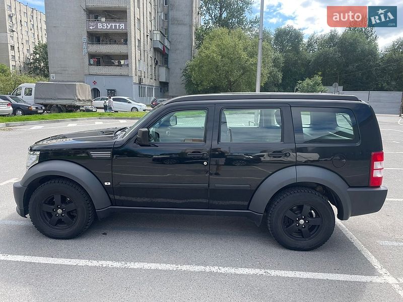 Позашляховик / Кросовер Dodge Nitro 2007 в Львові