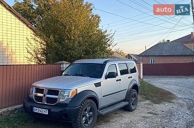 Внедорожник / Кроссовер Dodge Nitro 2007 в Жмеринке