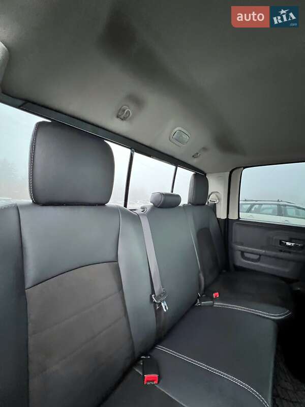 Пикап Dodge RAM 1500 2016 в Полтаве