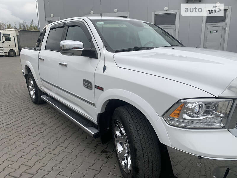 Пікап Dodge RAM 1500 2016 в Кам'янець-Подільському