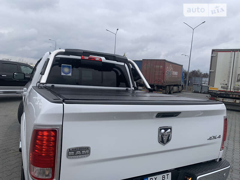 Пікап Dodge RAM 1500 2016 в Кам'янець-Подільському