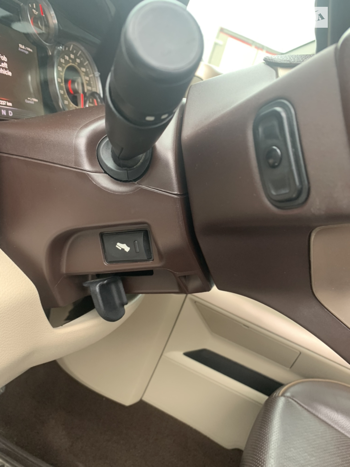 2016 Dodge RAM - мініатюра 32