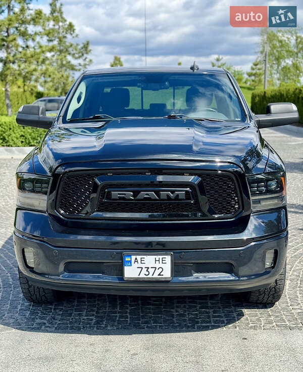 Пикап Dodge RAM 1500 2016 в Днепре