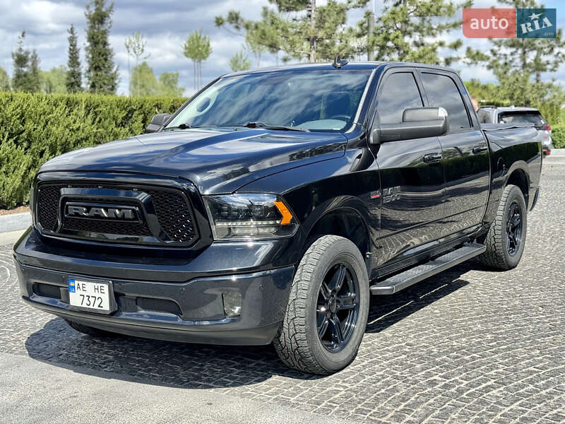 Пикап Dodge RAM 1500 2016 в Днепре