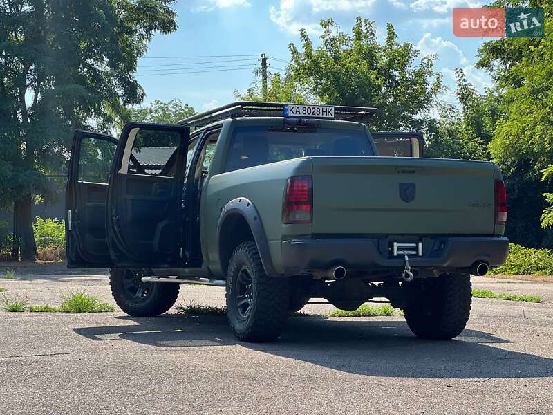 Пікап Dodge RAM 1500 2015 в Золотоноші