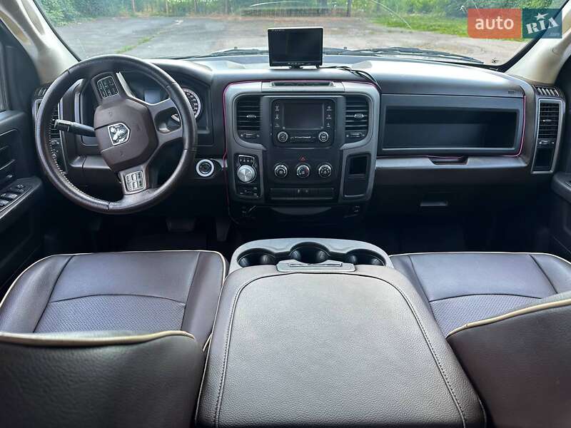 Пікап Dodge RAM 1500 2015 в Золотоноші
