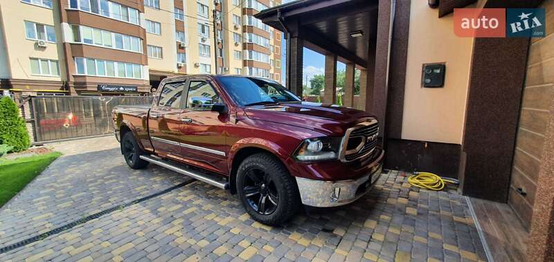 Dodge RAM 1500 2016