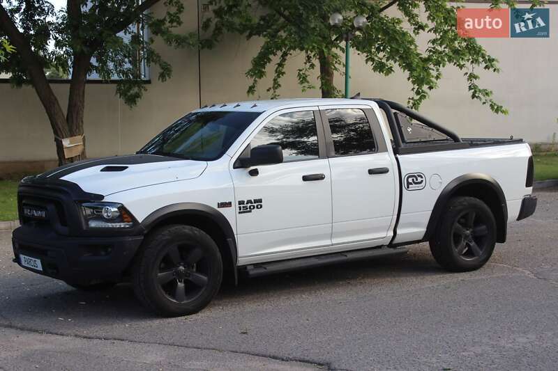 Пикап Dodge RAM 1500 2020 в Сумах