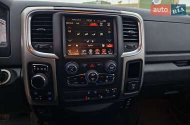 Пікап Dodge RAM 1500 2016 в 